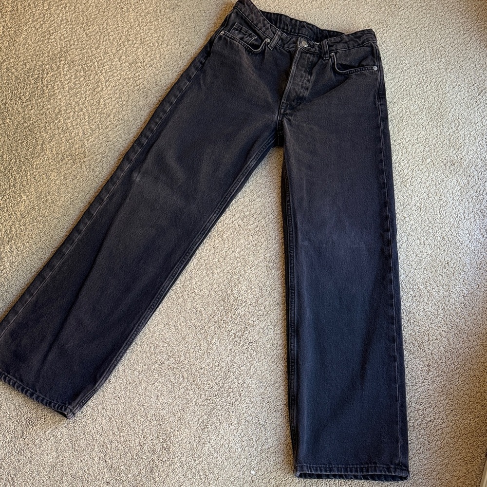 &Denim H&M Women's relaxed Straight Leg Jeans, mid rise jeans size 2